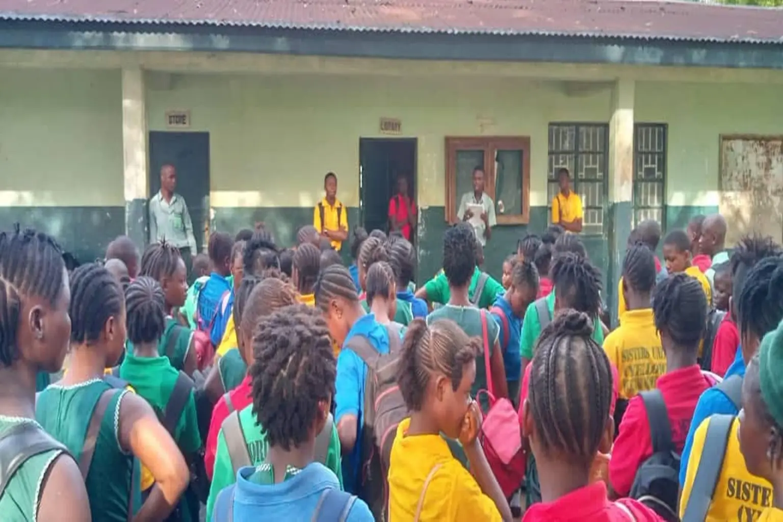 peer advocates engaging colleagues on family planning